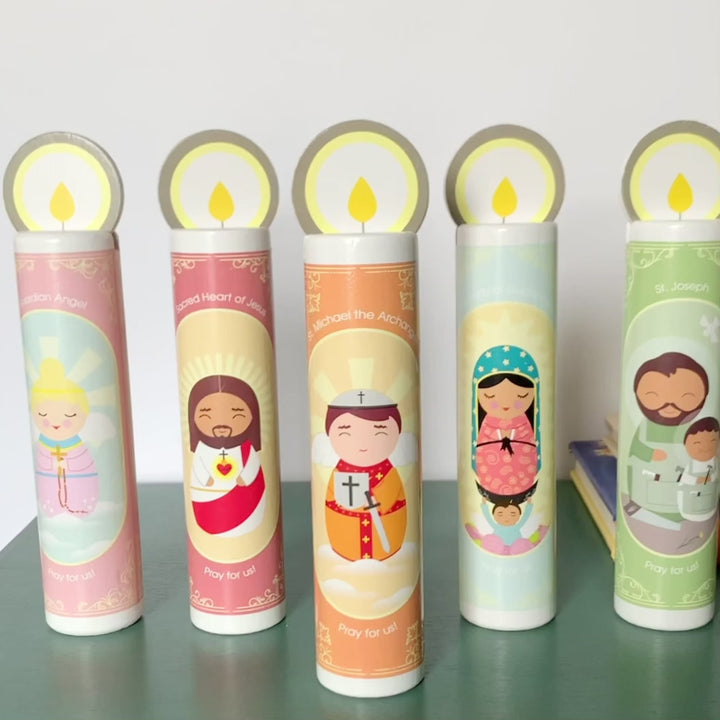 Hölzerne Gebetskerze St. Michael