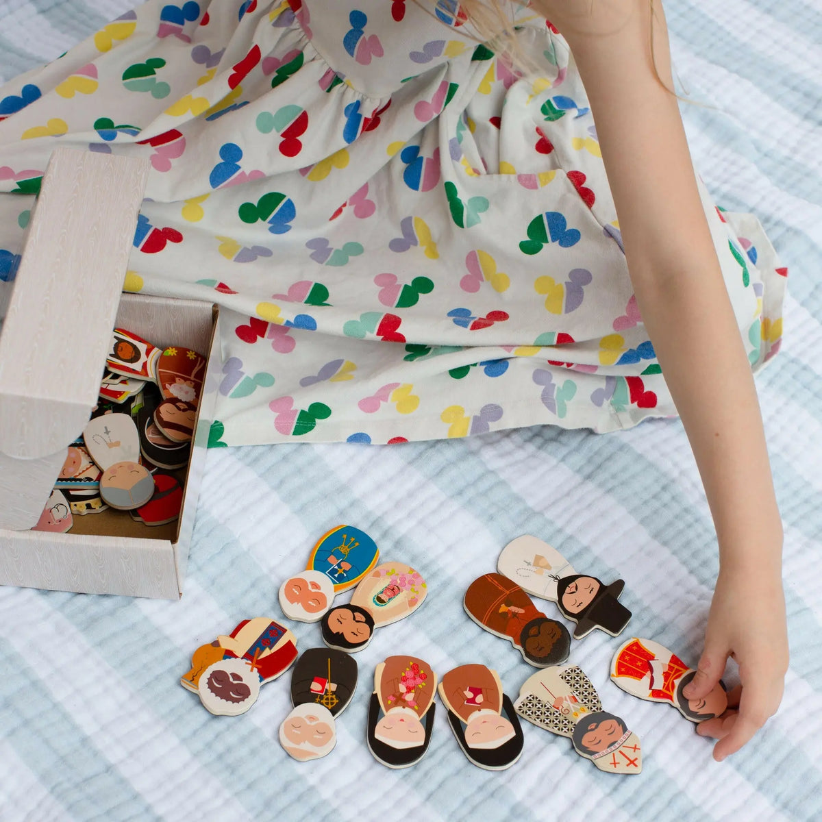 Catholic Saints Wooden Set Shining Light Dolls