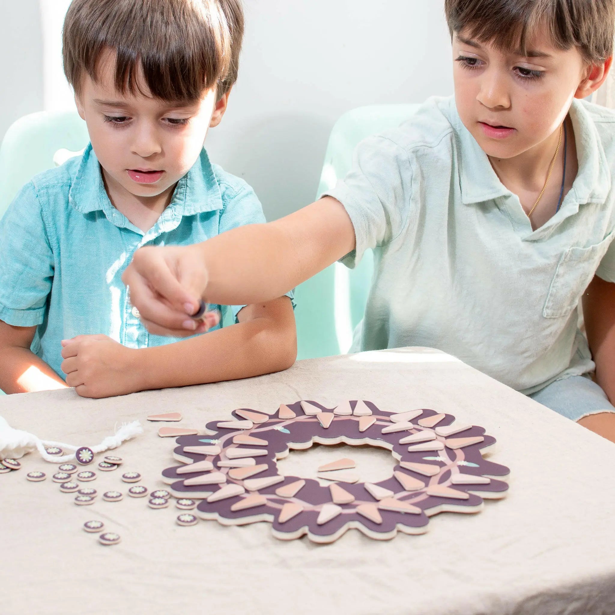 Crown of Thorns Lent Magnet Set - Shining Light Dolls