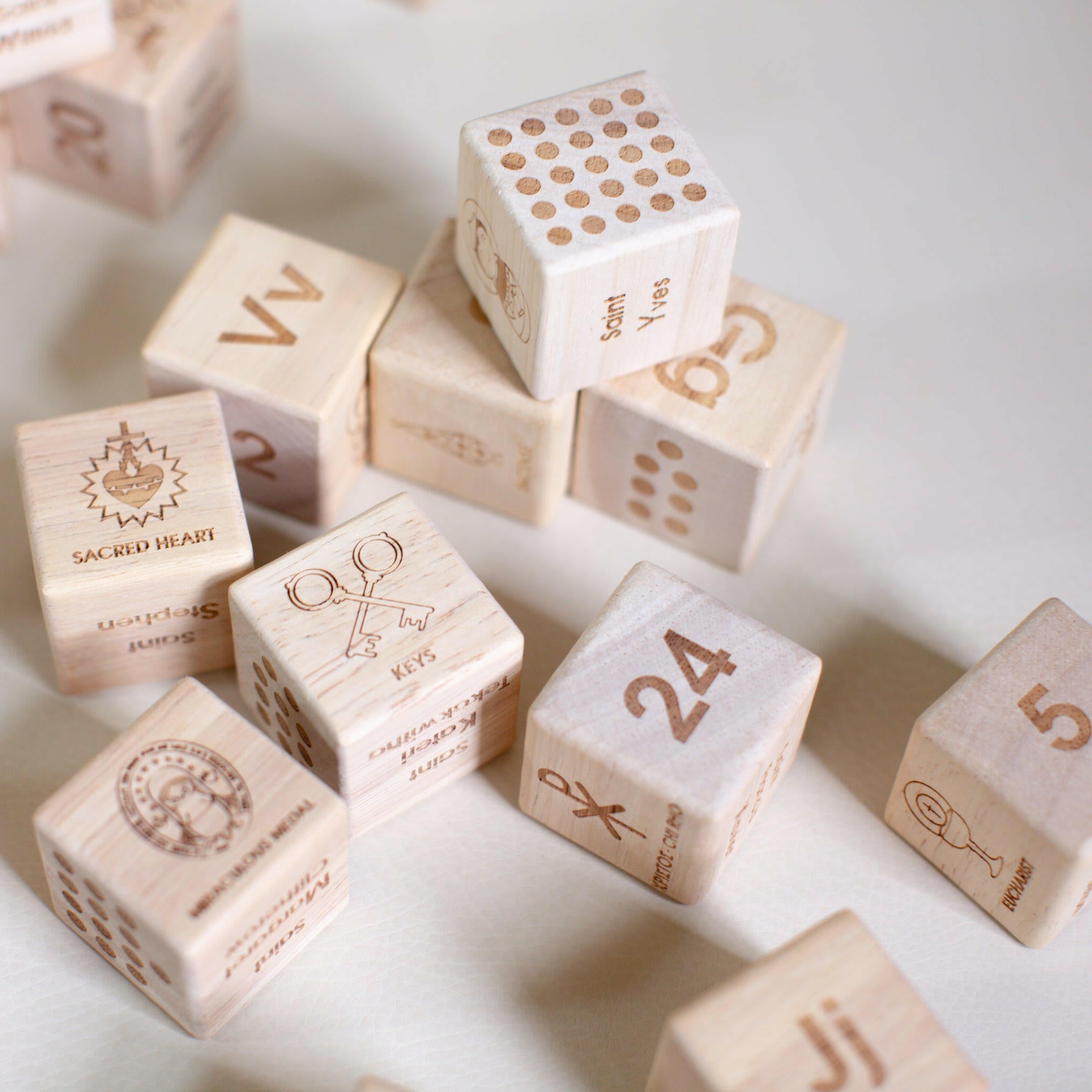 Orders Alphabet Block Lamp