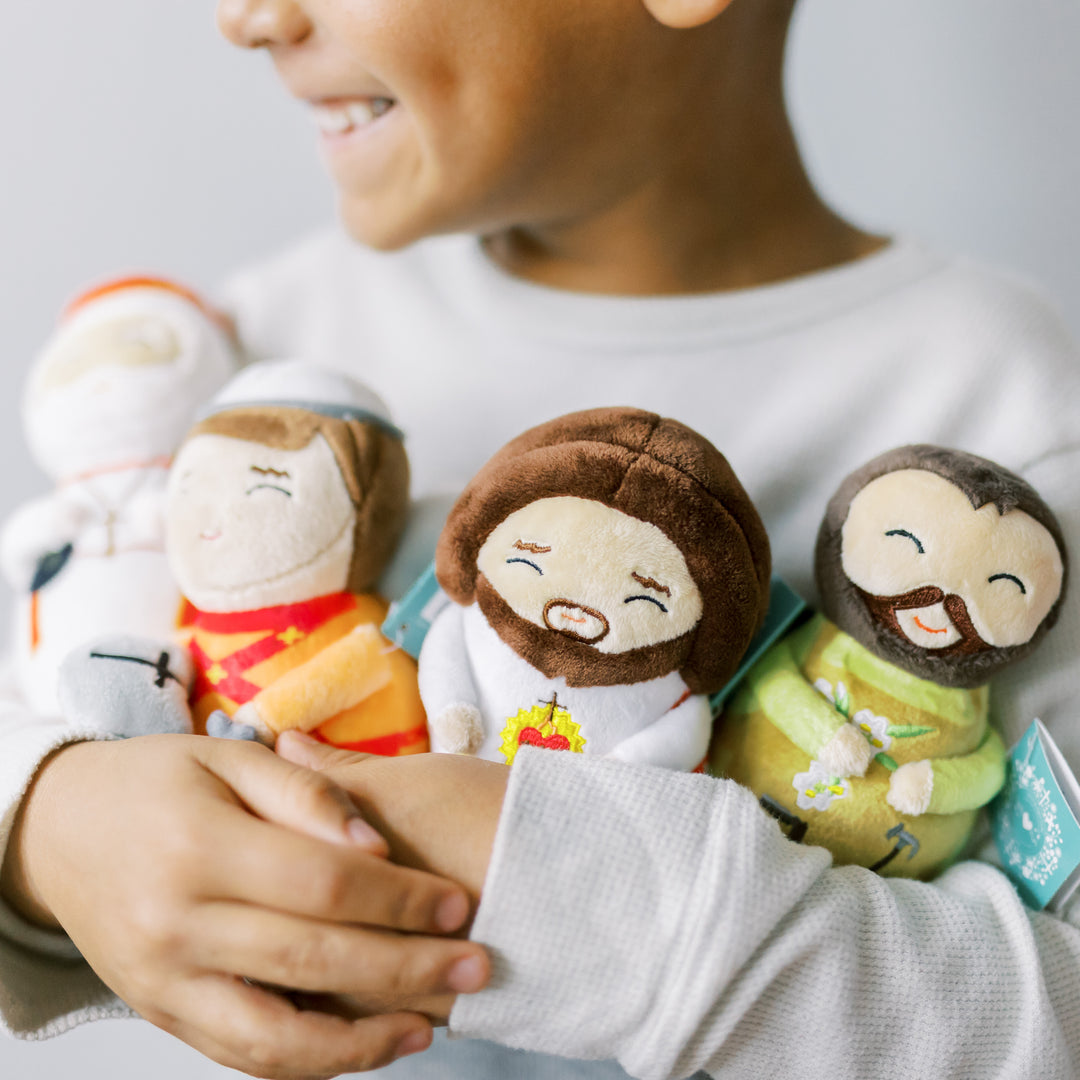 Mini Sacred Heart Jesus Plush Doll - Shining Light Dolls